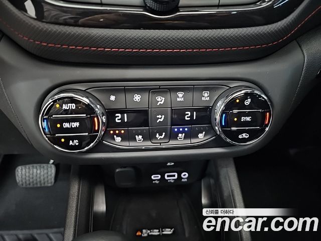 Chevrolet Trailblazer 1.3 Turbo 2WD RS 2022 — фото 10