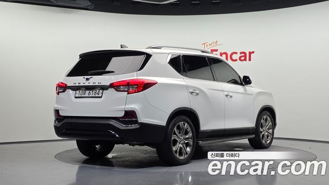 KG Mobility (SsangYong) G4 Rexton Diesel 2.2 4WD Majesty 2018 — фото 2