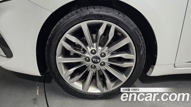 Kia K7 Premier 2.5 GDI Noblesse 2020 — фото 5