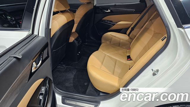 Kia K7 Premier 2.5 GDI Noblesse 2020 — фото 12