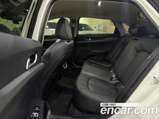 Kia K5 (III) 1.6 Turbo Prestige 2023 — фото 7