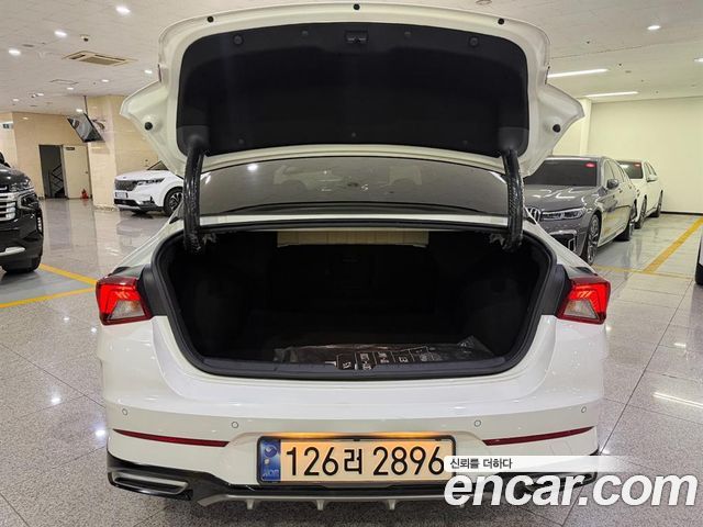 Kia K5 (III) 1.6 Turbo Prestige 2023 — фото 22