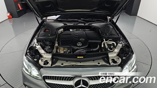 Mercedes-Benz E-Class (W213) E220d Coupe 2017 — фото 6