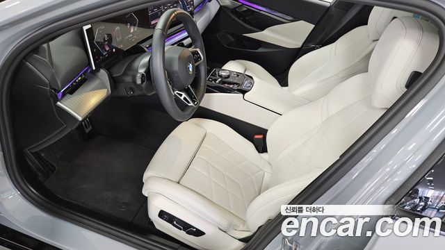 BMW 5 Series (G60) 520i M Sport 2026 — фото 10