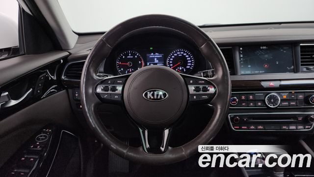 Kia K7 2.2 Diesel Limited 2018 — фото 13