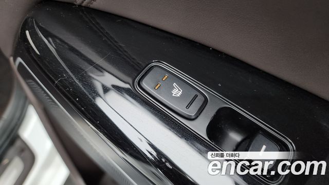 Kia K7 2.2 Diesel Limited 2018 — фото 19