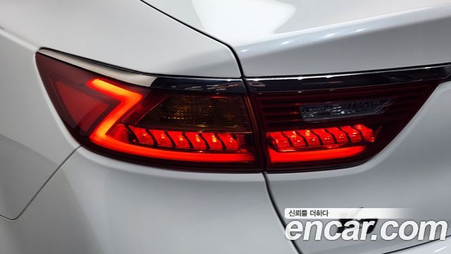 Kia K7 2.2 Diesel Limited 2018 — фото 23