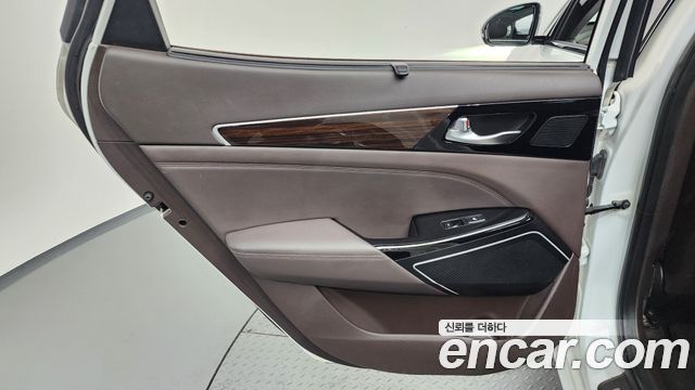 Kia K7 2.2 Diesel Limited 2018 — фото 25