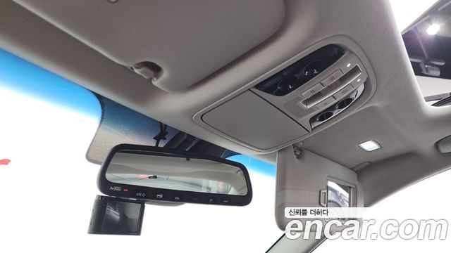 Kia K7 2.2 Diesel Limited 2018 — фото 27