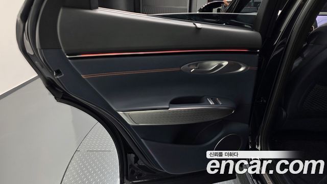Genesis GV70 2.5T Gasoline AWD 2025 — фото 25