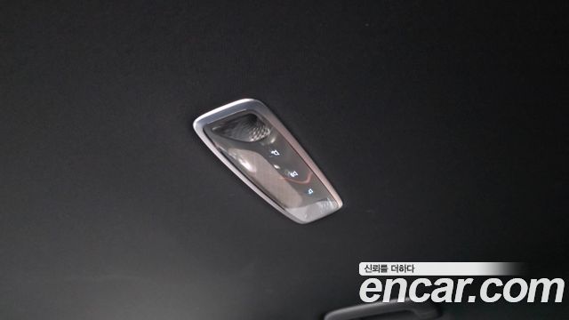 Genesis GV70 2.5T Gasoline AWD 2025 — фото 31