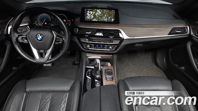 BMW 5 Series (G30) 520d xDrive M Sport Package Plus 2017 — фото 7