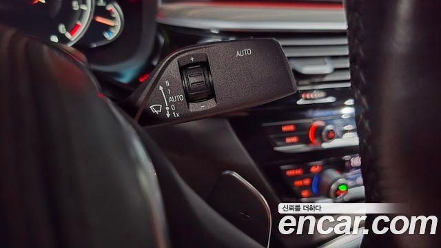 BMW 5 Series (G30) 520d xDrive M Sport Package Plus 2017 — фото 30