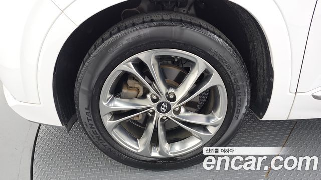 Hyundai Santa Fe (TM) Diesel 2.2 4WD Inspiration 2019 — фото 5