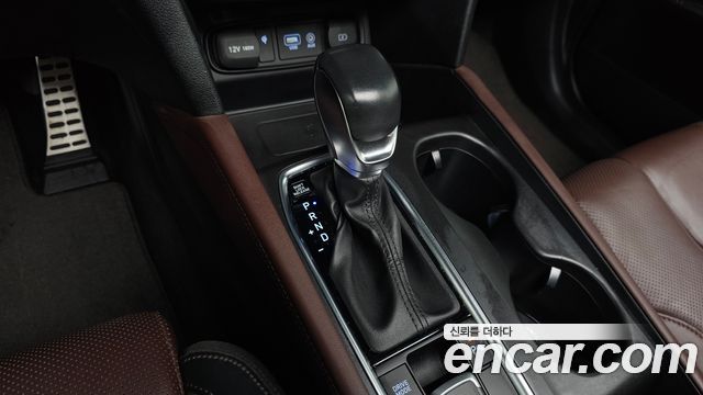 Hyundai Santa Fe (TM) Diesel 2.2 4WD Inspiration 2019 — фото 9