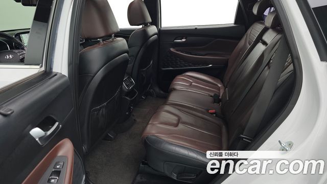 Hyundai Santa Fe (TM) Diesel 2.2 4WD Inspiration 2019 — фото 11