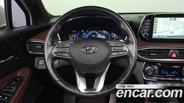 Hyundai Santa Fe (TM) Diesel 2.2 4WD Inspiration 2019 — фото 13