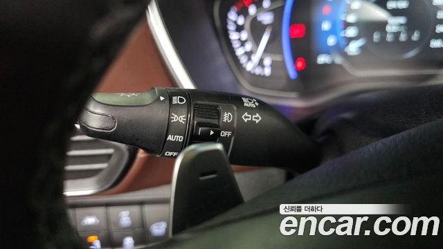 Hyundai Santa Fe (TM) Diesel 2.2 4WD Inspiration 2019 — фото 28