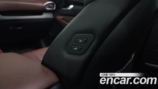 Hyundai Santa Fe (TM) Diesel 2.2 4WD Inspiration 2019 — фото 31