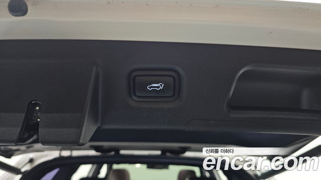 Hyundai Santa Fe (TM) Diesel 2.2 4WD Inspiration 2019 — фото 33