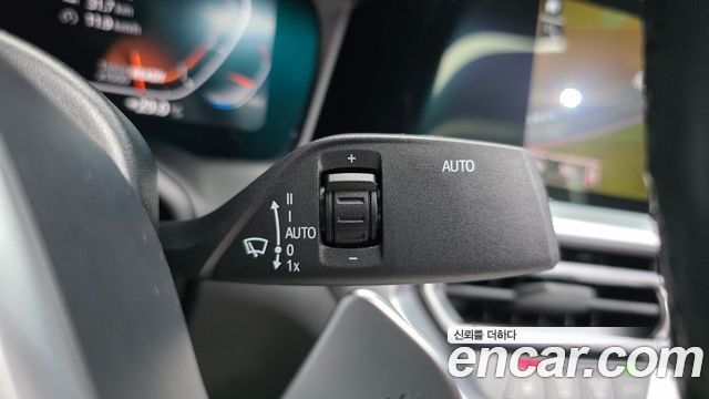 BMW 4 Series (G22) 420i Online Exclusive Convertible 2022 — фото 20