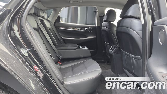 Hyundai Grandeur (IG) 2.4 Premium 2019 — фото 12