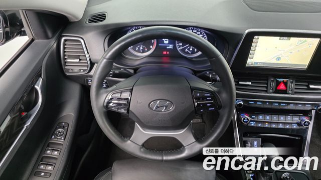 Hyundai Grandeur (IG) 2.4 Premium 2019 — фото 13