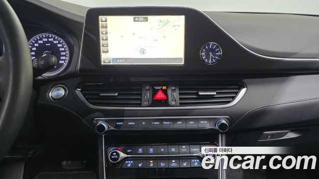 Hyundai Grandeur (IG) 2.4 Premium 2019 — фото 14