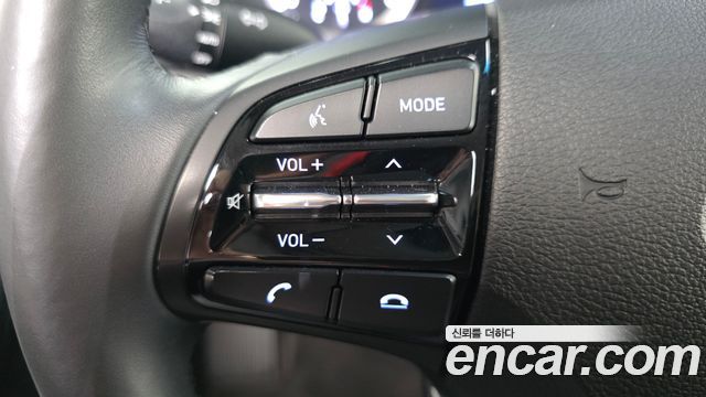 Hyundai Grandeur (IG) 2.4 Premium 2019 — фото 16