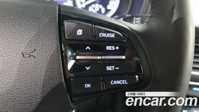 Hyundai Grandeur (IG) 2.4 Premium 2019 — фото 17