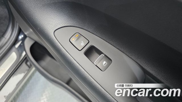 Hyundai Grandeur (IG) 2.4 Premium 2019 — фото 18