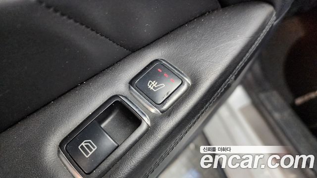Mercedes-Benz CLS-Class (W218) CLS63 AMG 2012 — фото 19