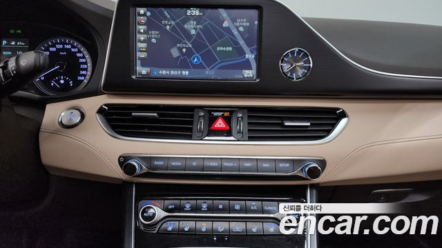 Hyundai Grandeur (IG) 3.0 Exclusive Special 2019 — фото 18