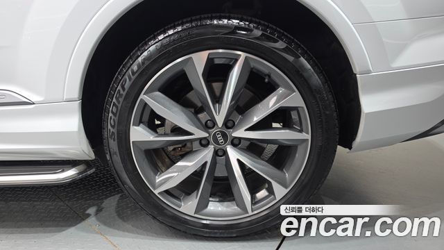 Audi Q7 (4M) 50 TDI Quattro Premium 2022 — фото 27