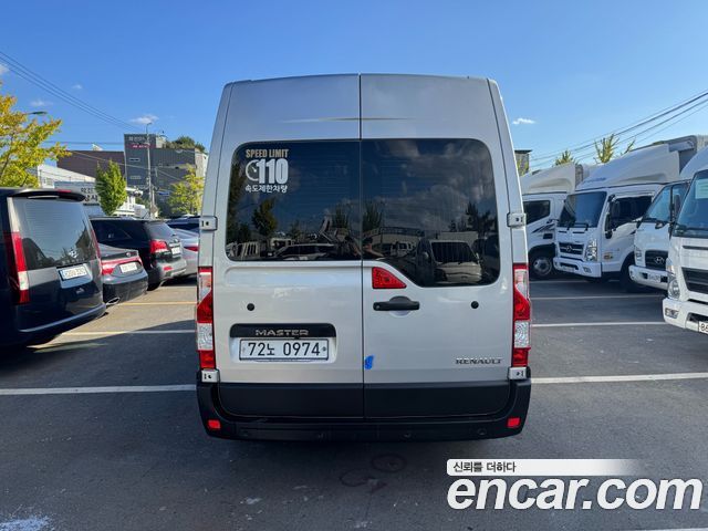 Renault Korea Master 2.3 15-Seater 2020 — фото 4