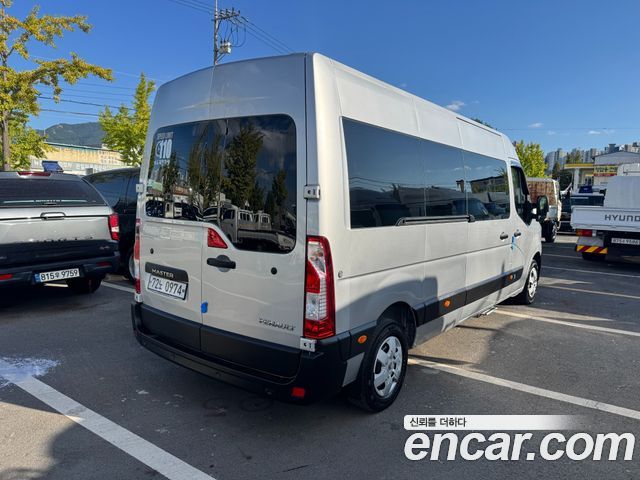 Renault Korea Master 2.3 15-Seater 2020 — фото 5