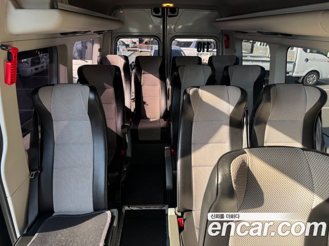 Renault Korea Master 2.3 15-Seater 2020 — фото 18