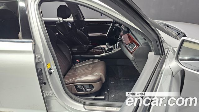 Genesis EQ900 3.8 GDI AWD Premium Luxury 2016 — фото 10