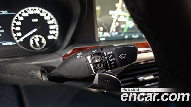 Genesis EQ900 3.8 GDI AWD Premium Luxury 2016 — фото 18