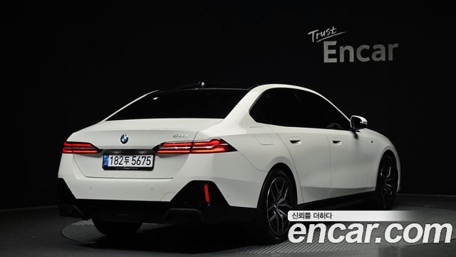 BMW 5 Series (G60) 520i M Sport 2024 — фото 2