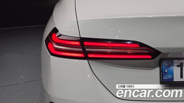 BMW 5 Series (G60) 520i M Sport 2024 — фото 23