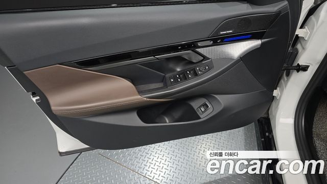 BMW 5 Series (G60) 520i M Sport 2024 — фото 24