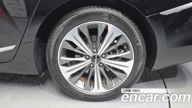 Kia K8 Hybrid Signature 2023 — фото 5