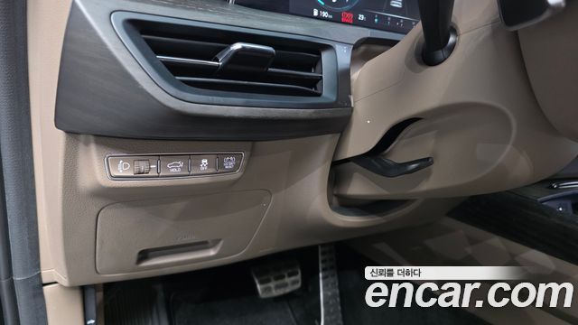 Kia K8 Hybrid Signature 2023 — фото 31