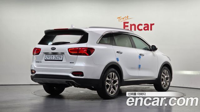 Kia Sorento Diesel 2.0 2WD Marster 2020 — фото 2