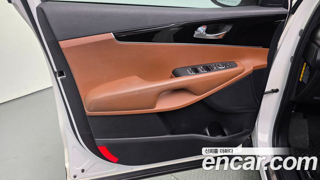 Kia Sorento Diesel 2.0 2WD Marster 2020 — фото 30