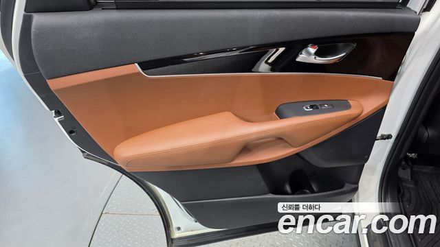 Kia Sorento Diesel 2.0 2WD Marster 2020 — фото 31
