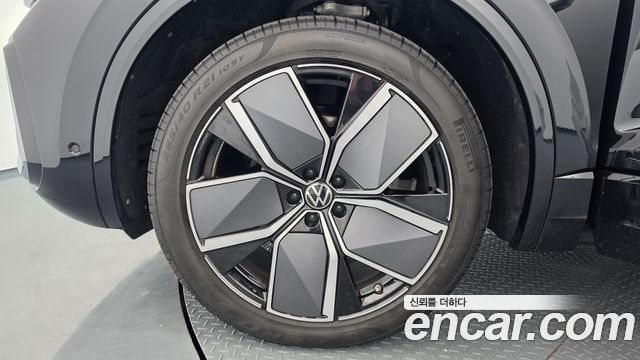 Volkswagen Touareg (III) 3.0 TDI R-Line Final Edition 2026 — фото 5