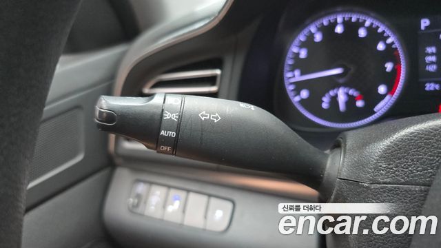 Hyundai Avante (AD) 1.6 Style 2019 — фото 18