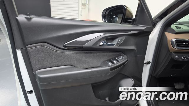 Chevrolet Trailblazer 1.3 Turbo 2WD Activ 2022 — фото 24